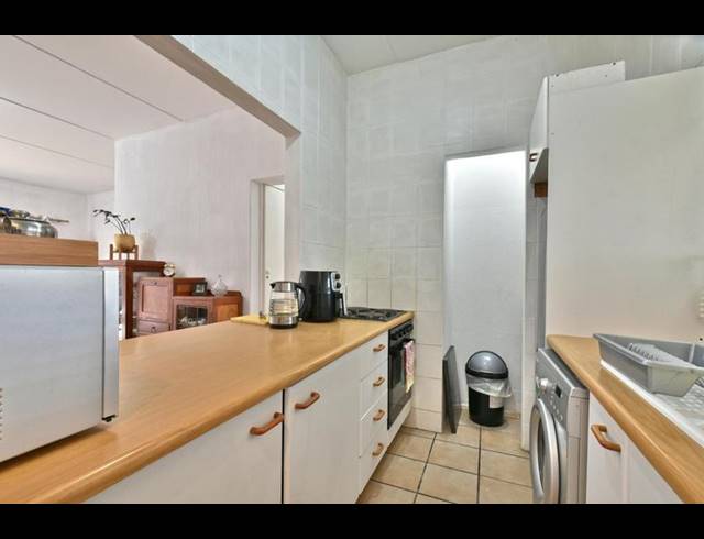 2 BEDROOM APARTMENT FOR SALE IN SUNDOWNER